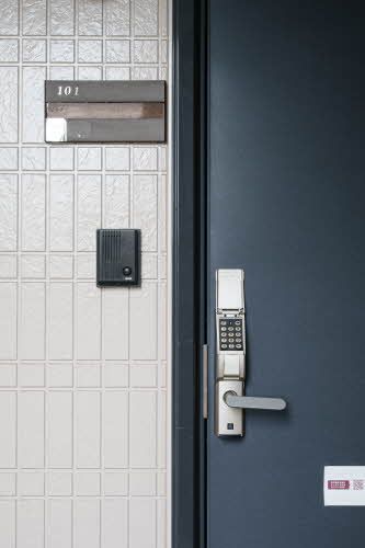 建物外観　デジタルキー
