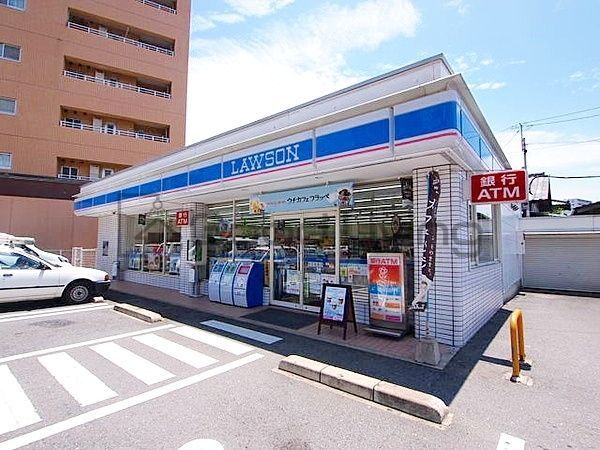 コンビニ　ローソン姪浜4丁目店（コンビニ）まで10m