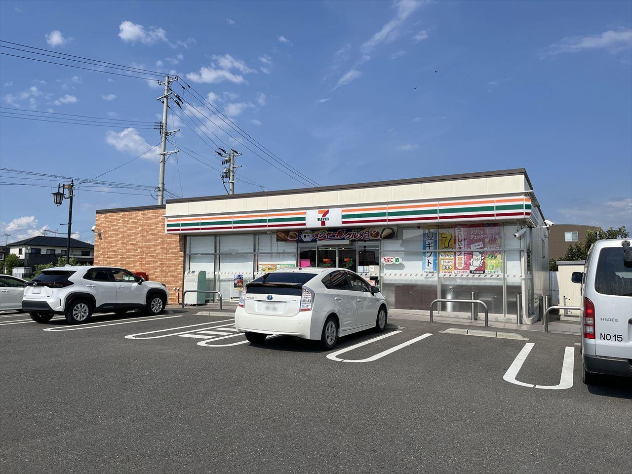 コンビニ　セブンイレブン郡山日大南店（コンビニ）まで300m
