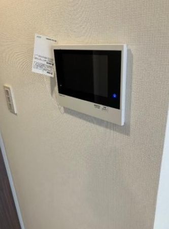 セキュリティ　☆安心のモニター付きインターホン付き☆