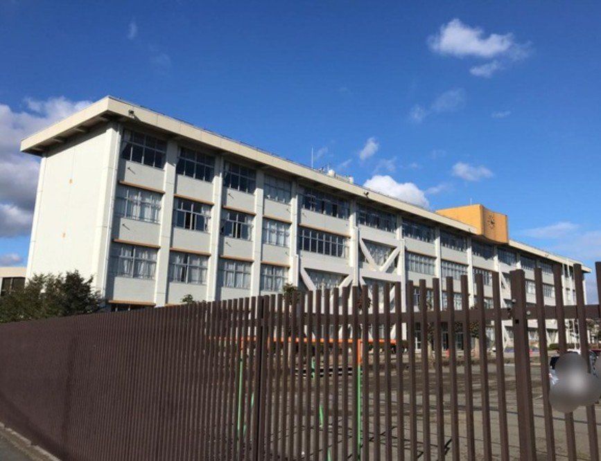 小学校　栃木市立岩舟小学校（小学校）まで500m