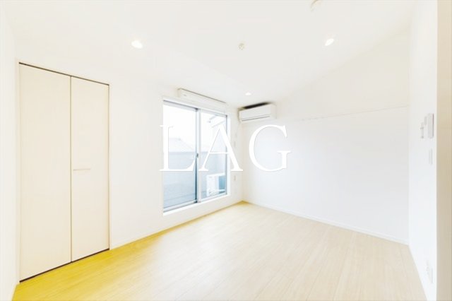 居室・リビング　洋室のお部屋です。