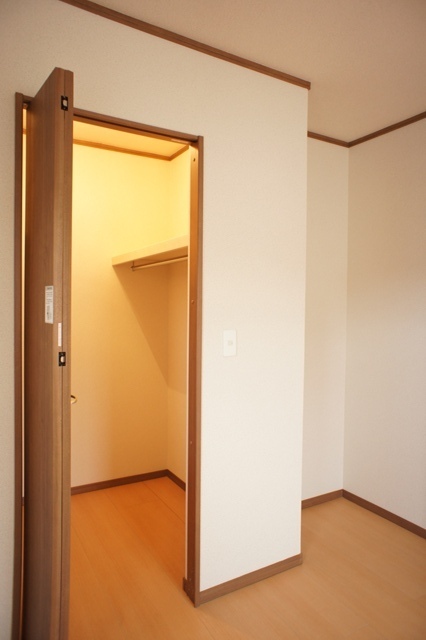 収納　図面と現状に相違がある場合には現状を優先