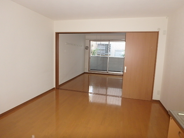 居室・リビング　横幅もしっかりあって使いやすいお部屋です