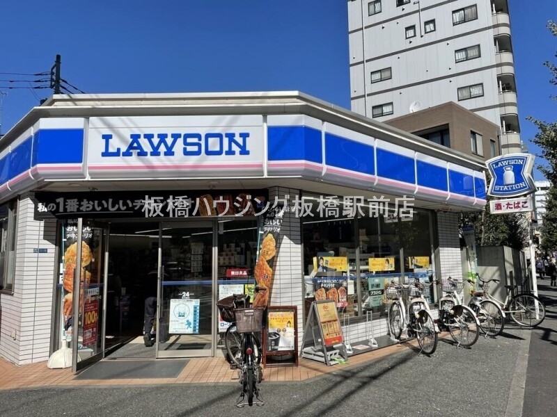 コンビニ　ローソン滝野川6丁目店（コンビニ）まで92m