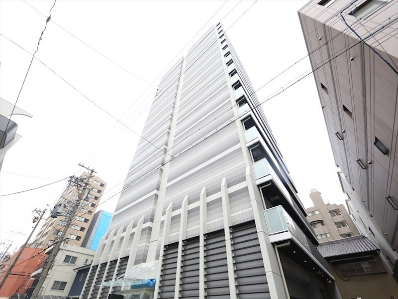 建物外観　外観　オートロック　宅配ＢＯＸ　防犯カメラ付