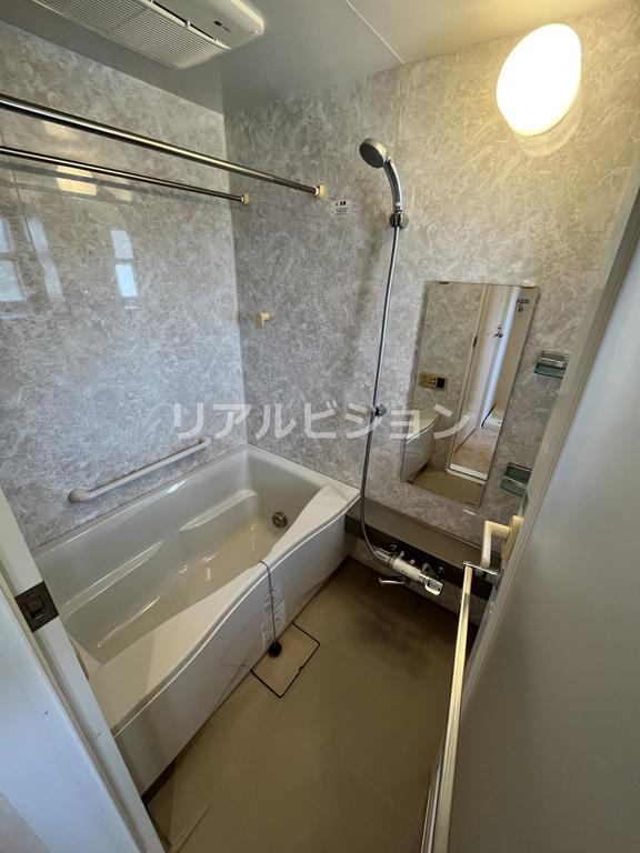 バス・シャワールーム　他部屋参考写真