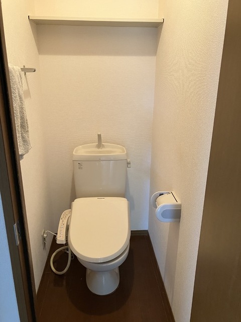 トイレ　１１２　シャワートイレ