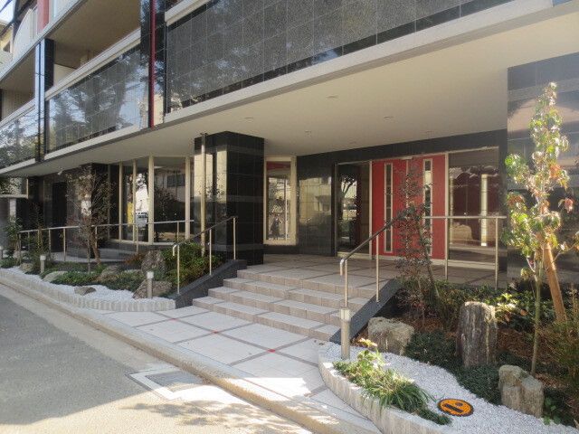 ＪＲ鹿児島本線 箱崎駅 徒歩5分 7階建 築11年の外観写真