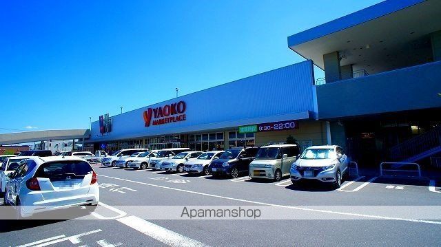 スーパー　ヤオコー鴻巣吹上店（スーパー）まで1000m