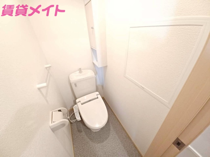 フォルシュ ハイム Aのトイレ写真