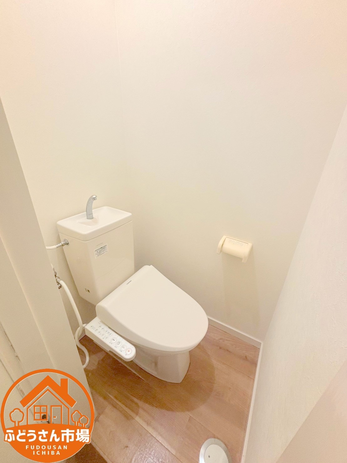 皇徳寺ファーストビルB棟のトイレ写真