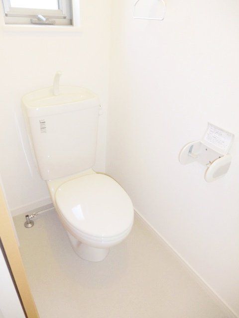 ヴィヴレ前原のトイレ写真