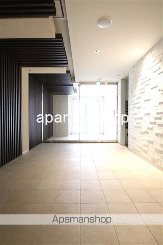 地下鉄谷町線 谷町六丁目駅 徒歩5分 11階建 築13年の外観写真