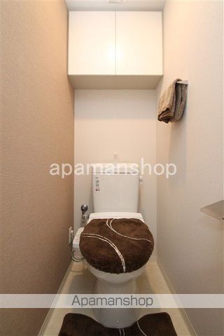 地下鉄谷町線 谷町六丁目駅 徒歩5分 11階建 築13年のトイレ写真