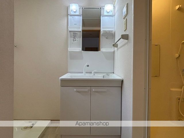 リースランドネオス春日壱番館 Aの内装写真