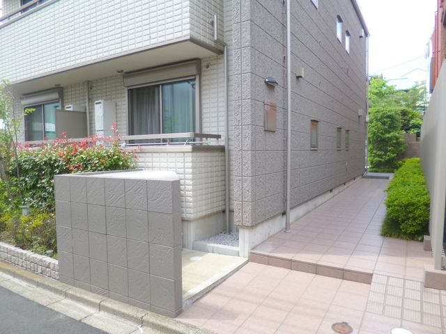 エントランス　エントランスアプローチ
