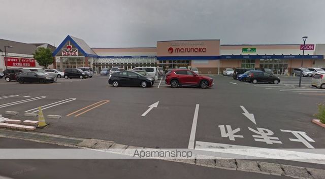 スーパー　マルナカ庭瀬店（スーパー）まで400m
