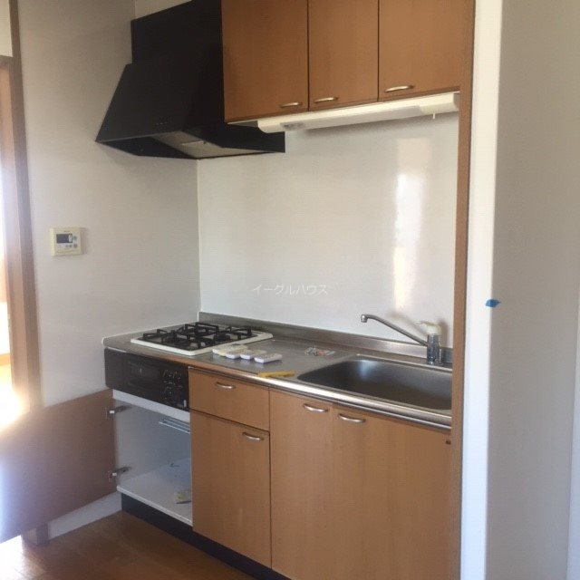 キッチン　退去予定のため別部屋写真使用