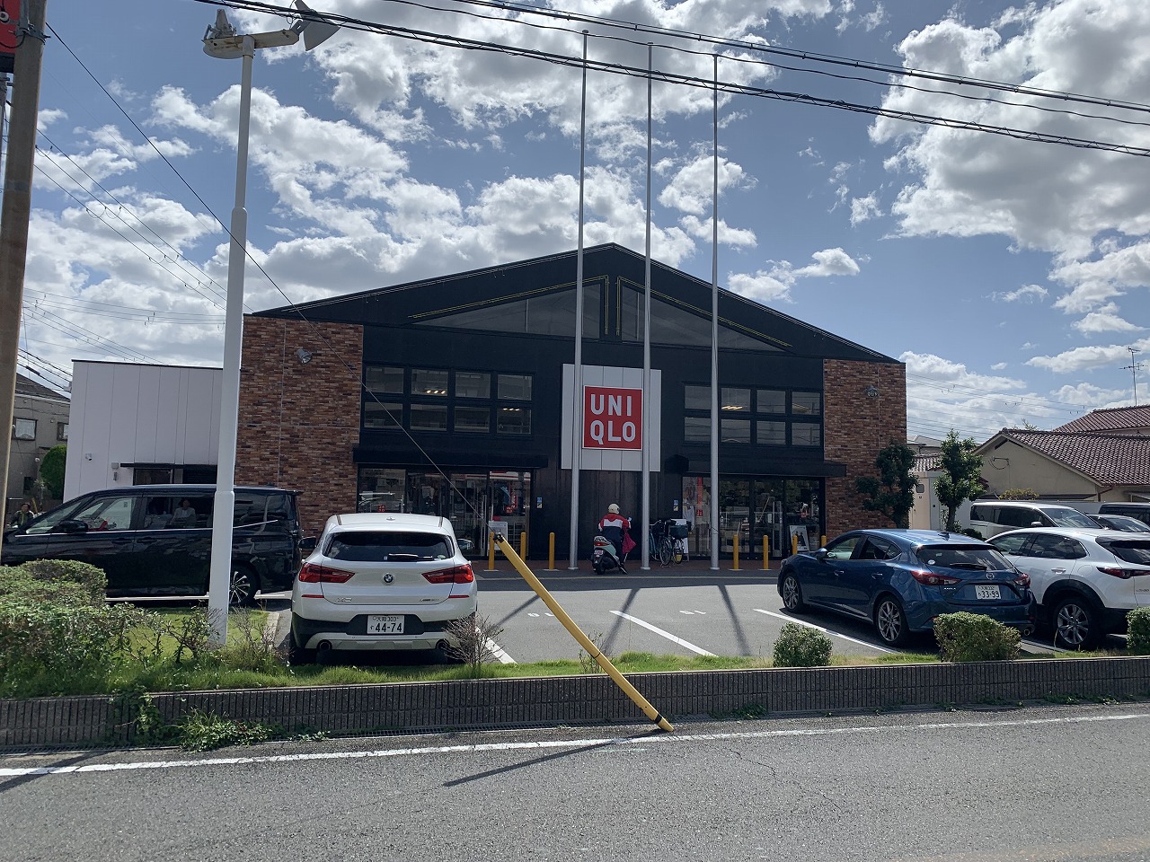 ショッピングセンター　ユニクロ豊中南桜塚店（ショッピングセンター）まで204m