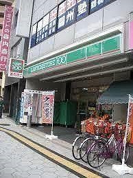 コンビニ　ローソンストア100鶴橋駅前店（コンビニ）まで122m