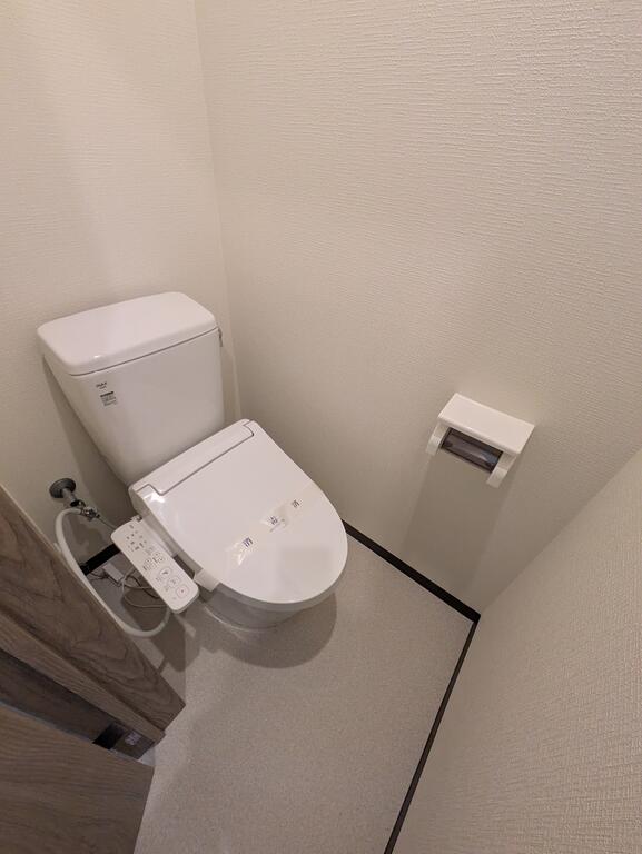 大森貸家のトイレ写真