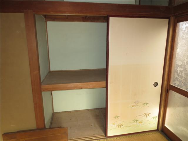 駐車場　他のお部屋の参考写真です。