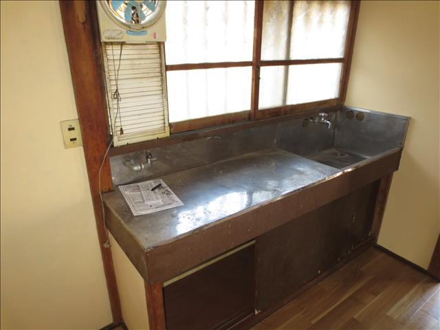 キッチン　他のお部屋の参考写真です。