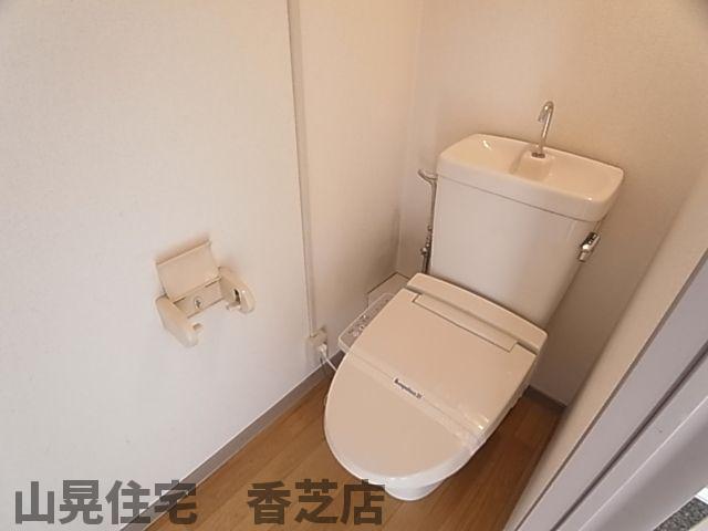 【香芝市五位堂のマンションのトイレ】