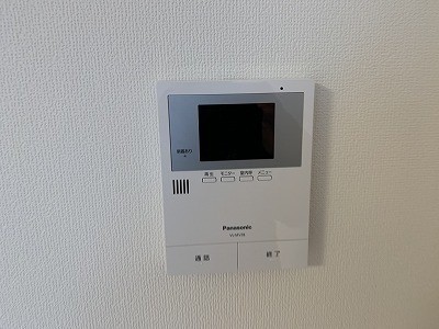 セキュリティ　モニター付きインターホン