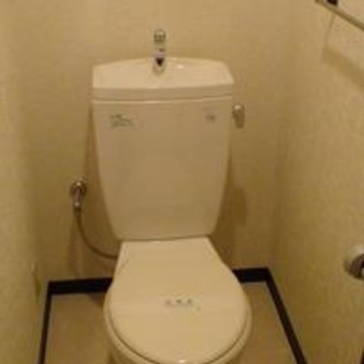 トイレ　別号室参考写真