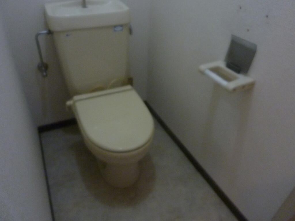 【フローラル生駒のトイレ】