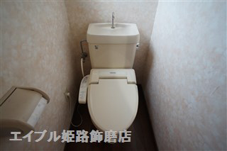 【ローヤルライフのトイレ】