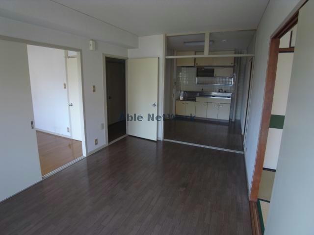 居室・リビング　※参考写真