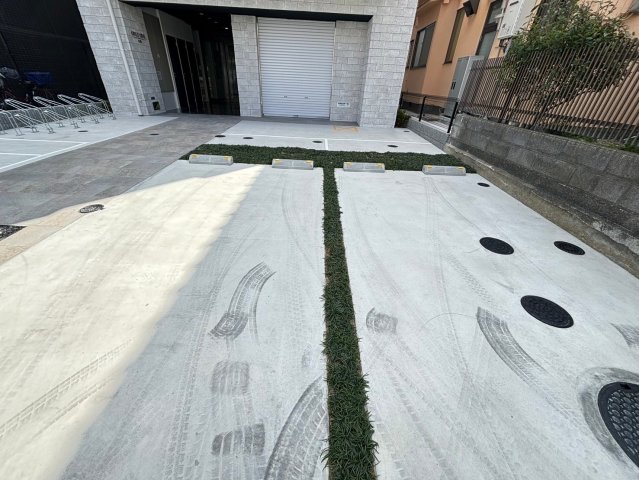 駐車場　詳細は、RISUMO江坂本店までお問合せください♪