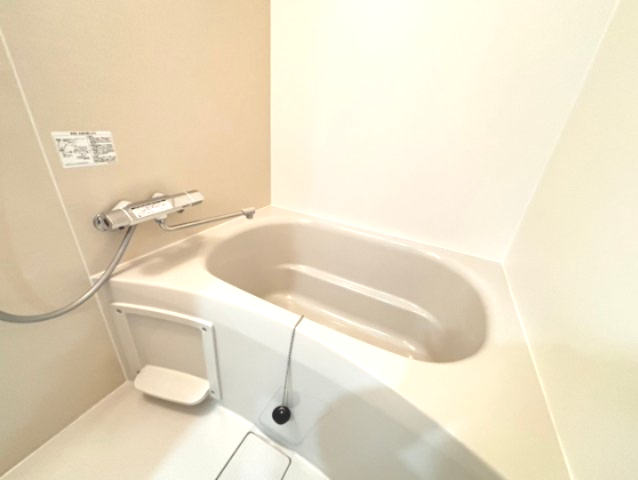 バス・シャワールーム　詳細は、RISUMO江坂本店までお問合せください♪