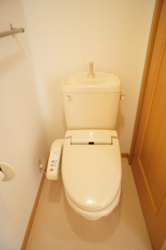 トイレ　図面と現状に相違がある場合には現状を優先