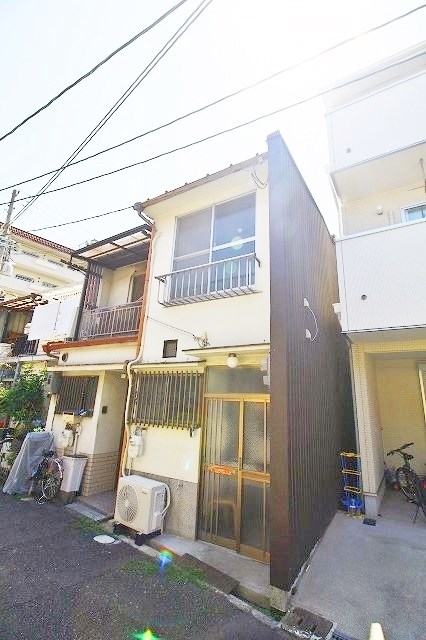 大阪市住之江区南加賀屋のその他の建物外観