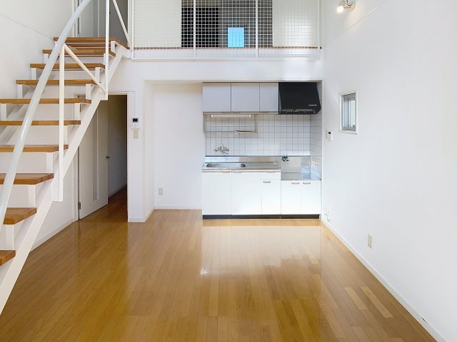 居室・リビング　2025年10月撮影※現況を優先します。