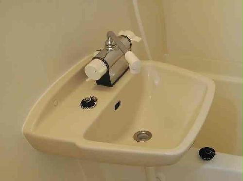 洗面設備　設備・使用は号室により異なる為、現況を優先致します。