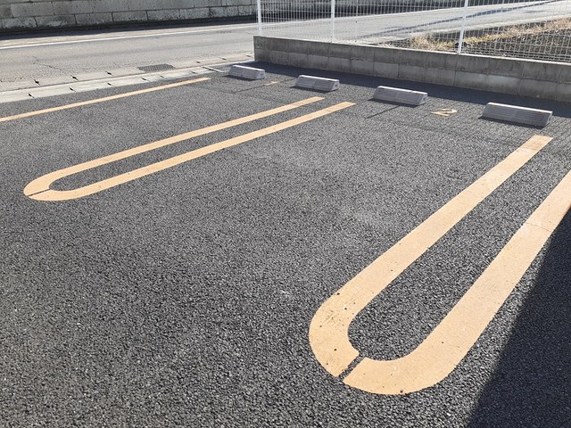 【スカイツリー　IIIの駐車場】