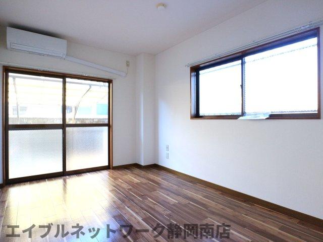 その他部屋・スペース　内装は落ち着いています