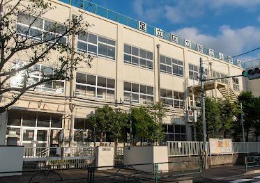 小学校　足立区立渕江小学校（小学校）まで720m