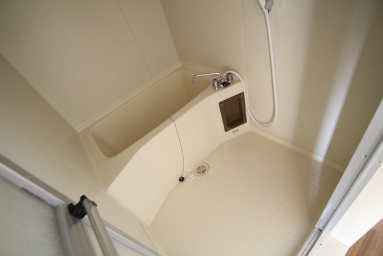 バス・シャワールーム　他号室のお写真です