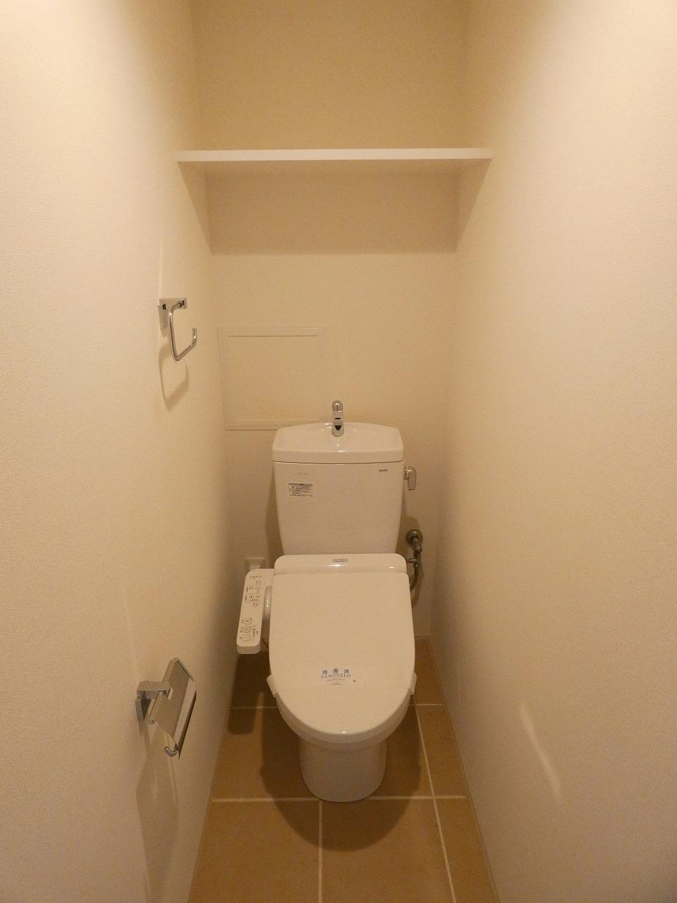 トイレ　トイレ