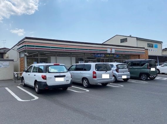 コンビニ　セブンイレブン　金光学園前店（コンビニ）まで800m