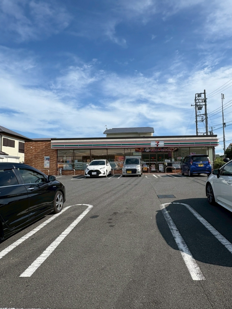 コンビニ　セブンイレブン 秦野南矢名南店（コンビニ）まで150m