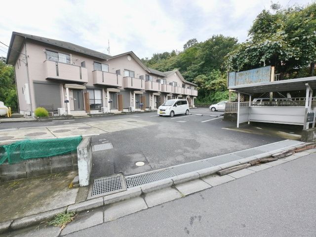 エントランス　★お問い合わせはタウンハウジング橋本店まで★