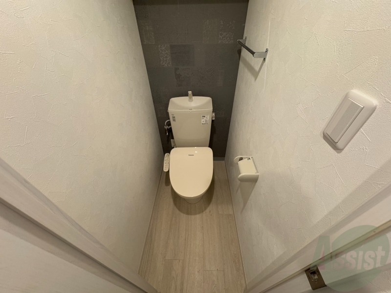 トイレ　こちらはトイレです。清潔感があり、安心して使用できます。