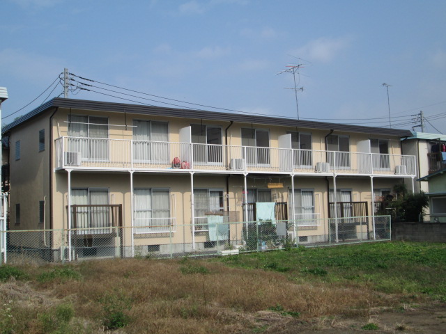 建物外観　前面棟無なく陽当り良好